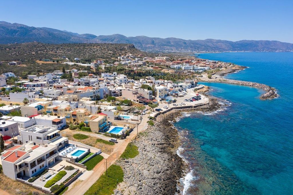 Sisi, Creta