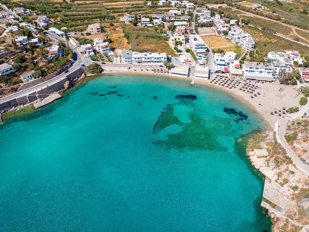 Vari, Syros