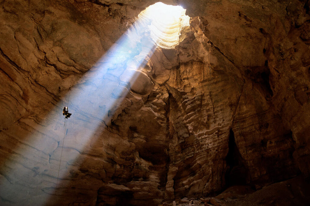 Το σπήλαιο Majlis Al Jinn στο Ομάν