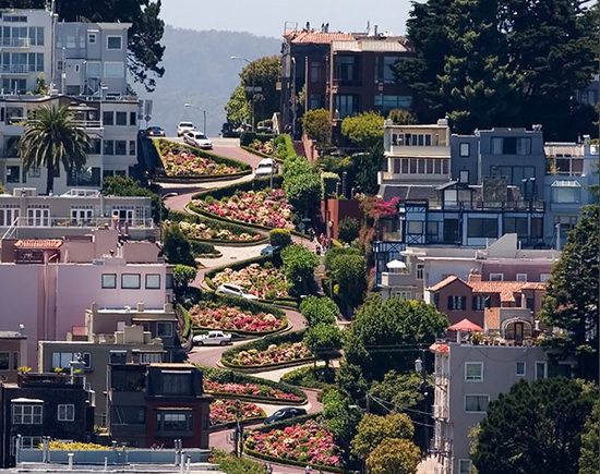 Η πιο δύστροπη οδός στις ΗΠΑ, οδός Lombard στο San Francisco των ΗΠΑ