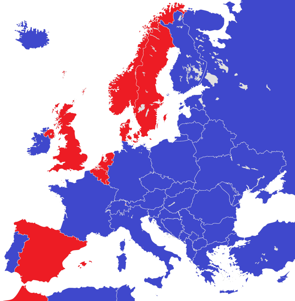 Χάρτης με τις μοναρχίες (κόκκινο) και τις δημοκρατίες (μπλε) στην Ευρώπη το 2015 (πηγή: Wikimedia Commons)