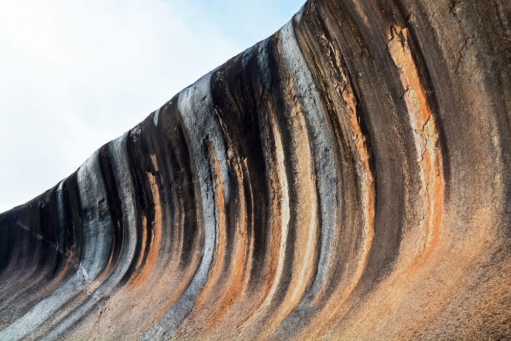Wave Rock: ο βράχος που μοιάζει με κύμα στην Αυστραλία