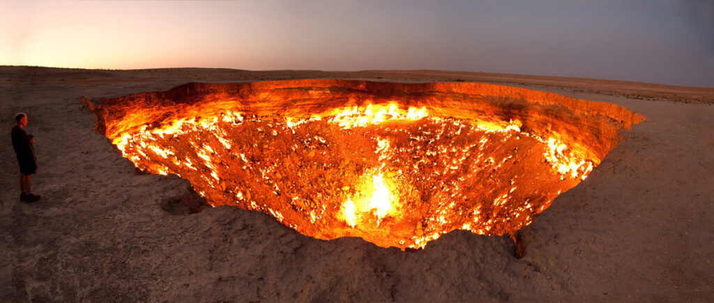 Το Τουρκμενιστάν σχεδιάζει να κλείσει τις «Πύλες της Κολάσεως» - τον γιγάντιο κρατήρα φυσικού αερίου που καίγεται εδώ και 50 χρόνια