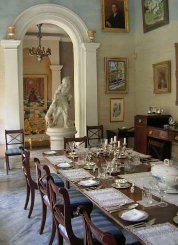 Η τραπεζαρία της Casa Rocca Piccola (πηγή: wikipedia)