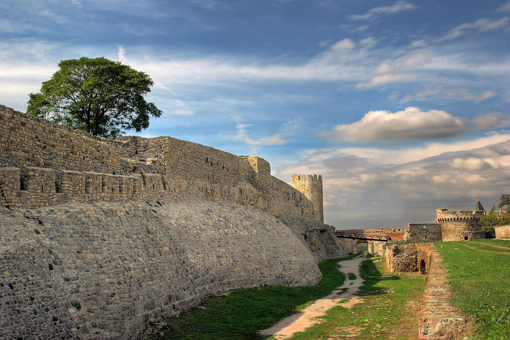 Το κάστρο του Βελιγραδίου (το ρωμαϊκό Singidunum) ήταν σημαντικό οχυρό του συνόρου του Δούναβη (πηγή: Wikimedia Commons)