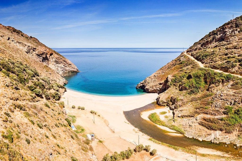 Παραλία Άγιος Δημήτριος
