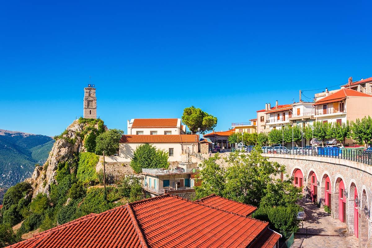 Τα 12 καλύτερα αξιοθέατα στην Αράχωβα
