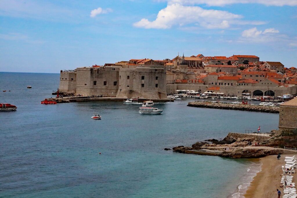 Η θέα από την περιοχή Ploce