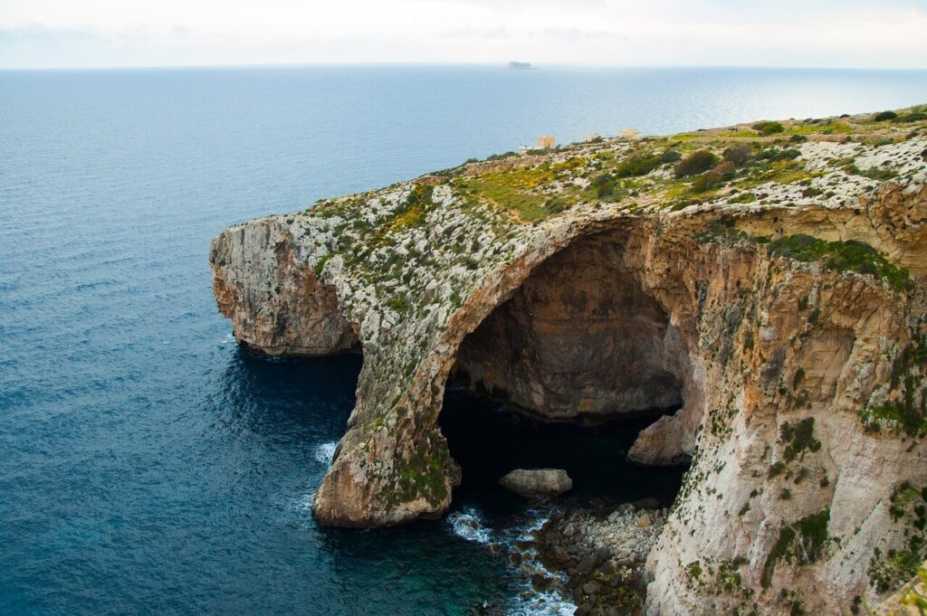 Η Μπλε Σπηλιά (Blue Grotto) στην Μάλτα, ένα αξιοθέατο που δεν πρέπει να χάσεις