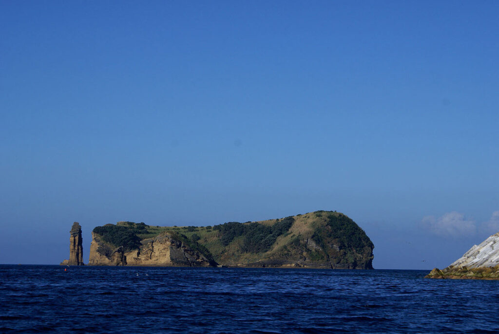 Το νησί Βίλα Φράνκα όπως φαίνεται απ' το Σάο Μιγκέλ.
