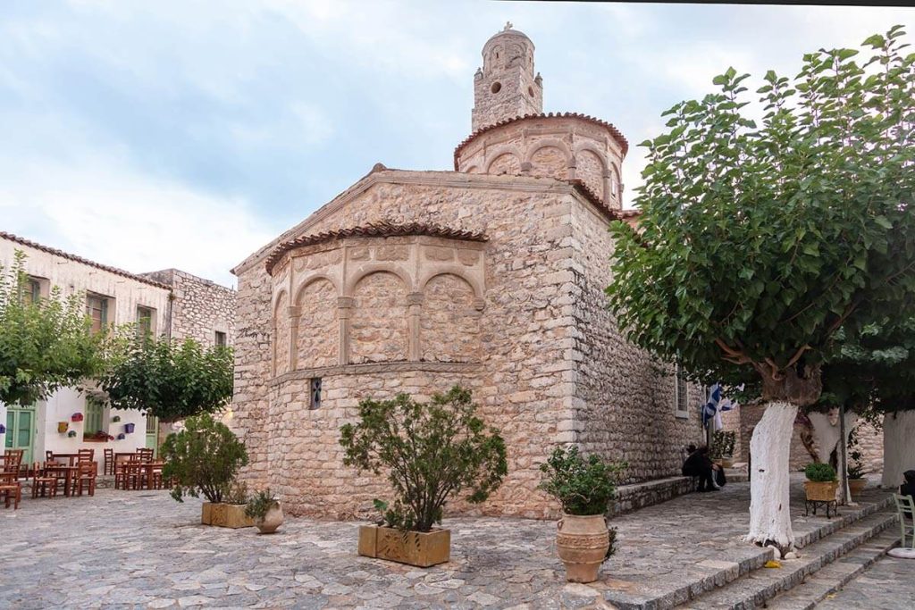 Μητροπολιτικός Ναός Ταξιαρχών Αρεόπολης