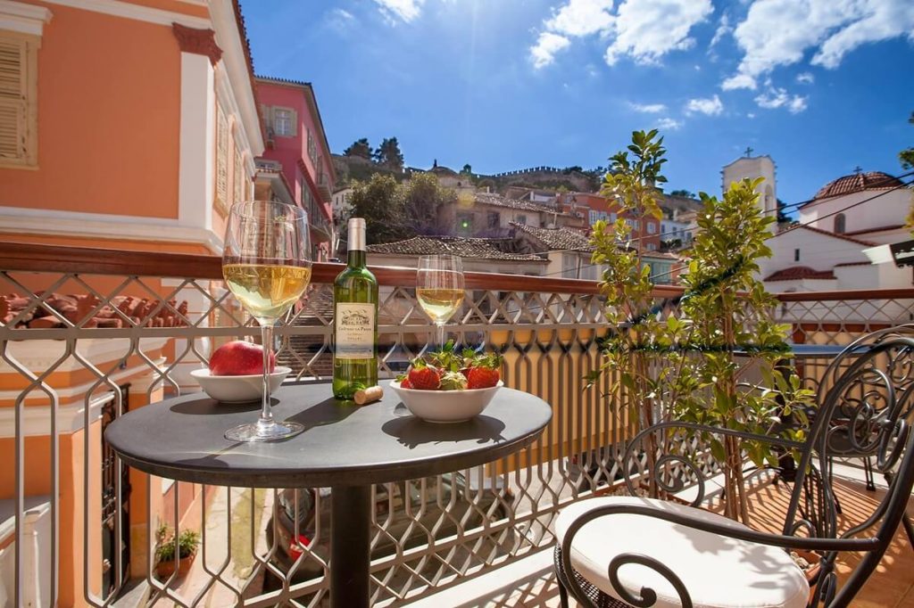 Aetoma Traditional Hotel