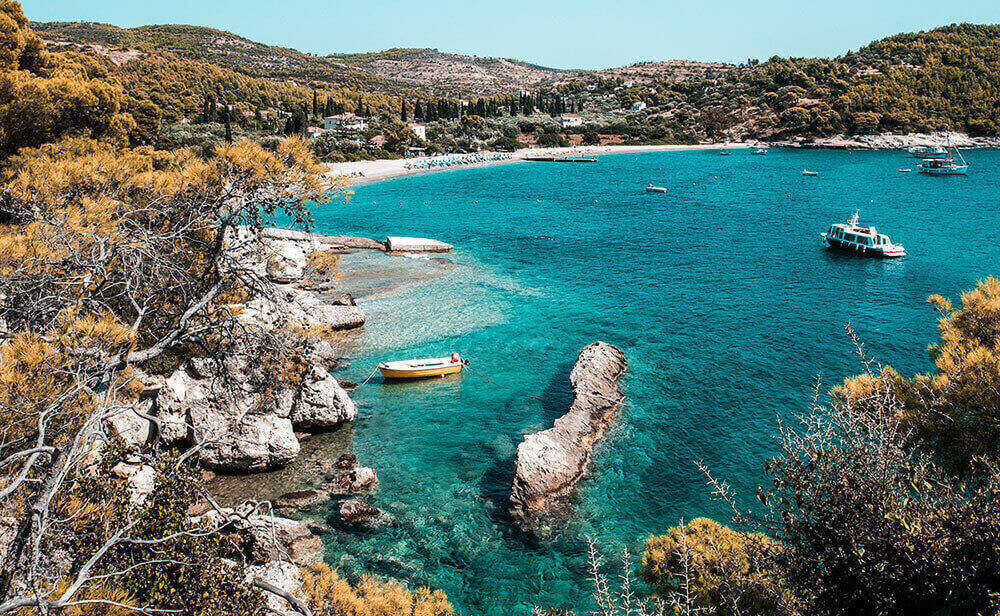 10 νησιά κοντά στην Αθήνα