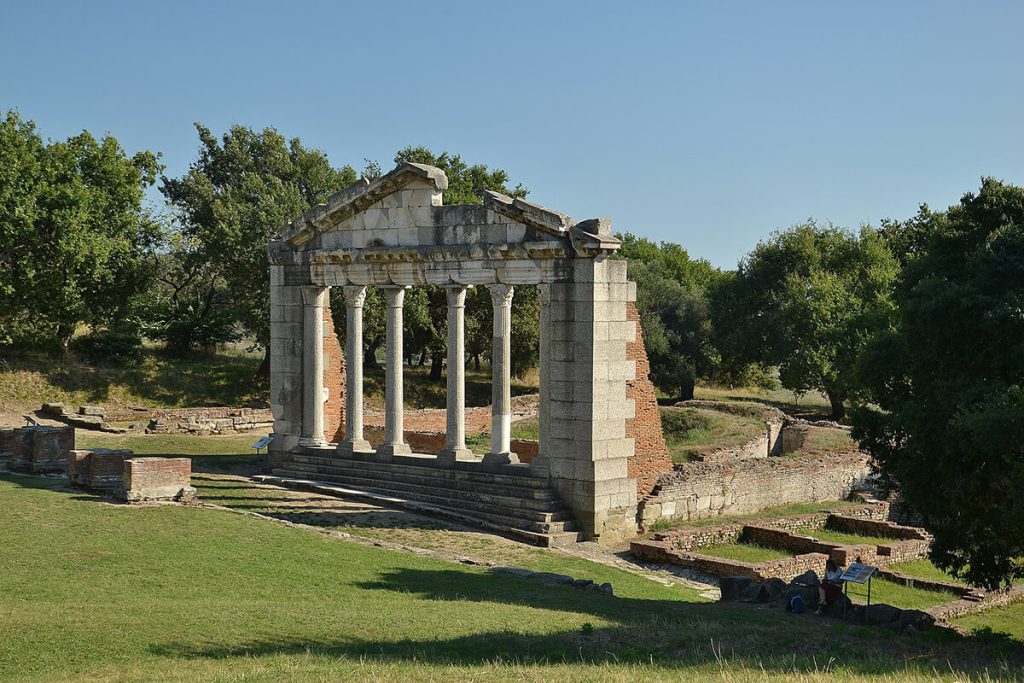 Μνημείο του Αγωνοθέτη στην Απολλωνία