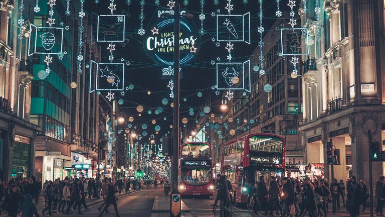 10 λόγοι που θα σας πείσουν να κάνετε Χριστούγεννα στο Λονδίνο