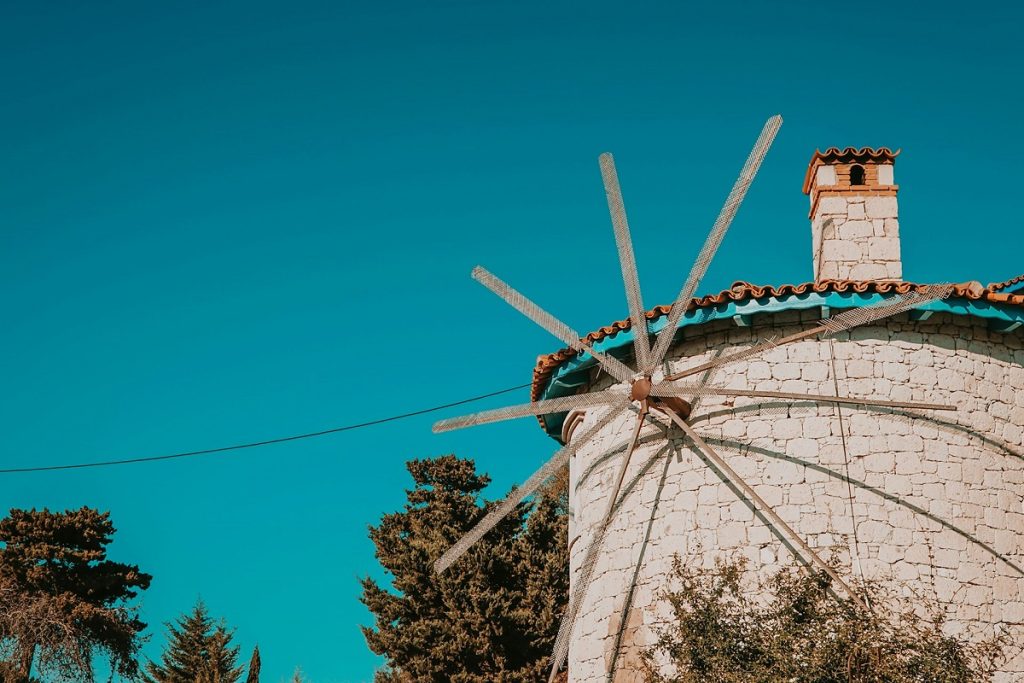 Οι ανεμόμυλοι στα Αλάτσατα