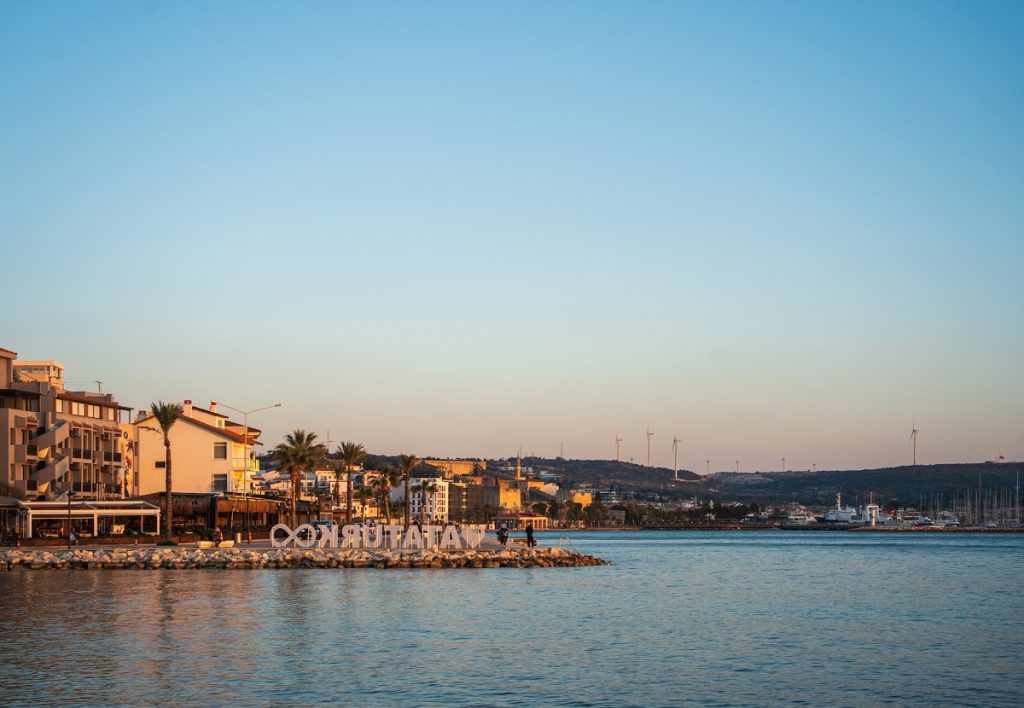 Το λιμάνι του Τσεσμέ