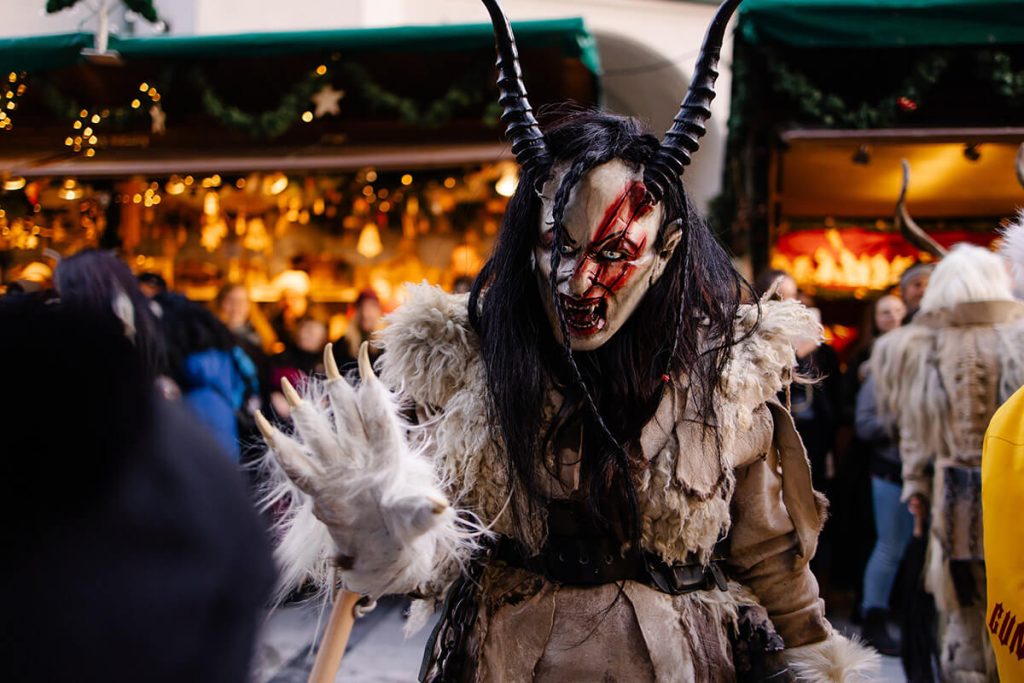 Τέρας στην παρέλαση Krampus