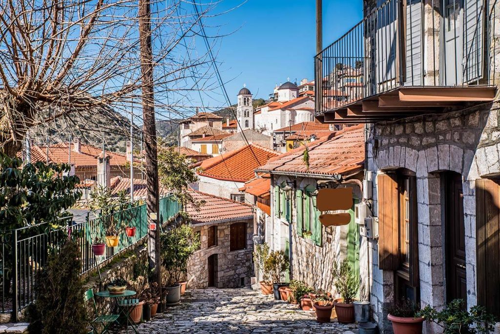 Εντός του οικισμού της Δημητσάνας