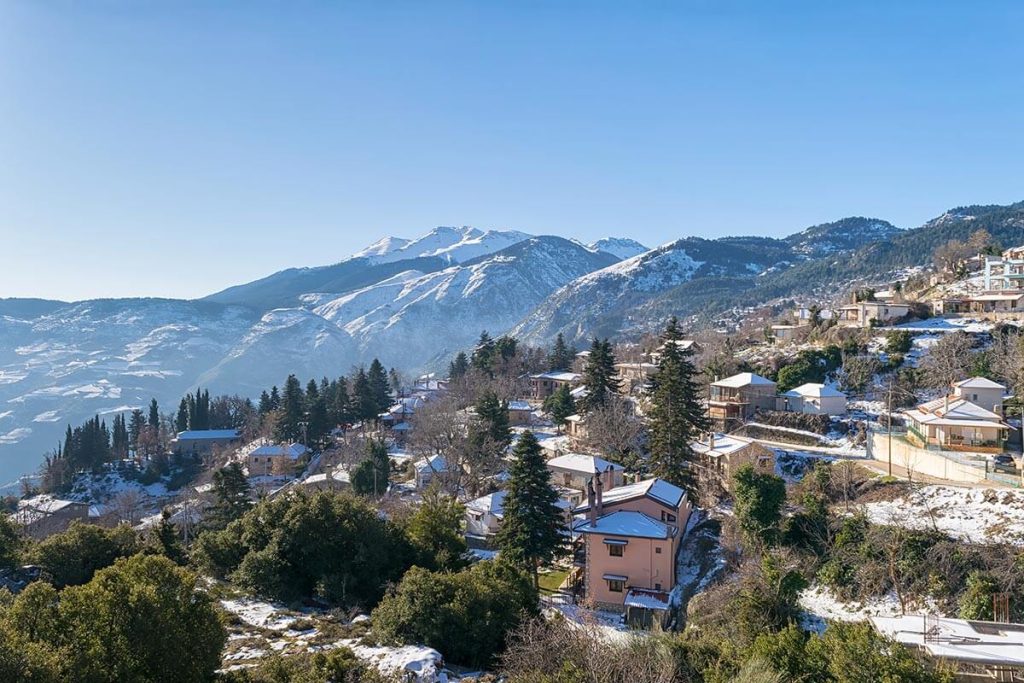 Τρίκαλα Κορινθίας