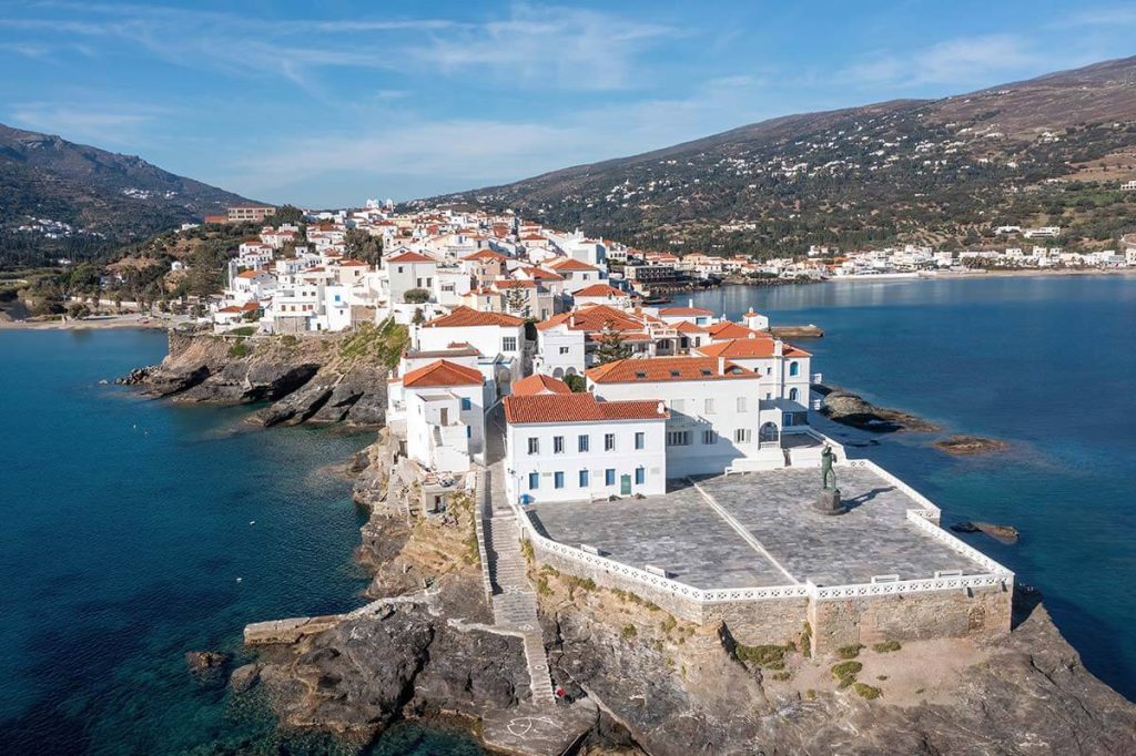Η Χώρα της Άνδρου