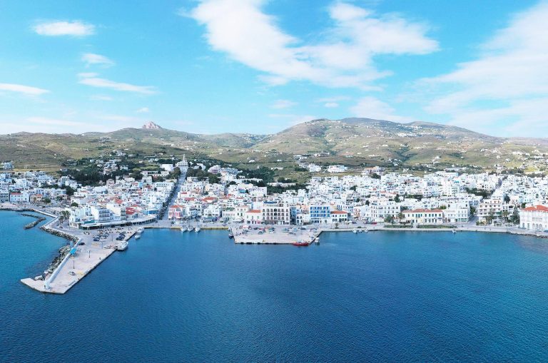 Δρομολόγια Ραφήνα – Τήνος: Το Πιο Γρήγορο Πλοίο