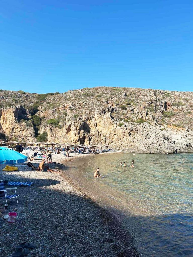 Η παραλία Χαλκός