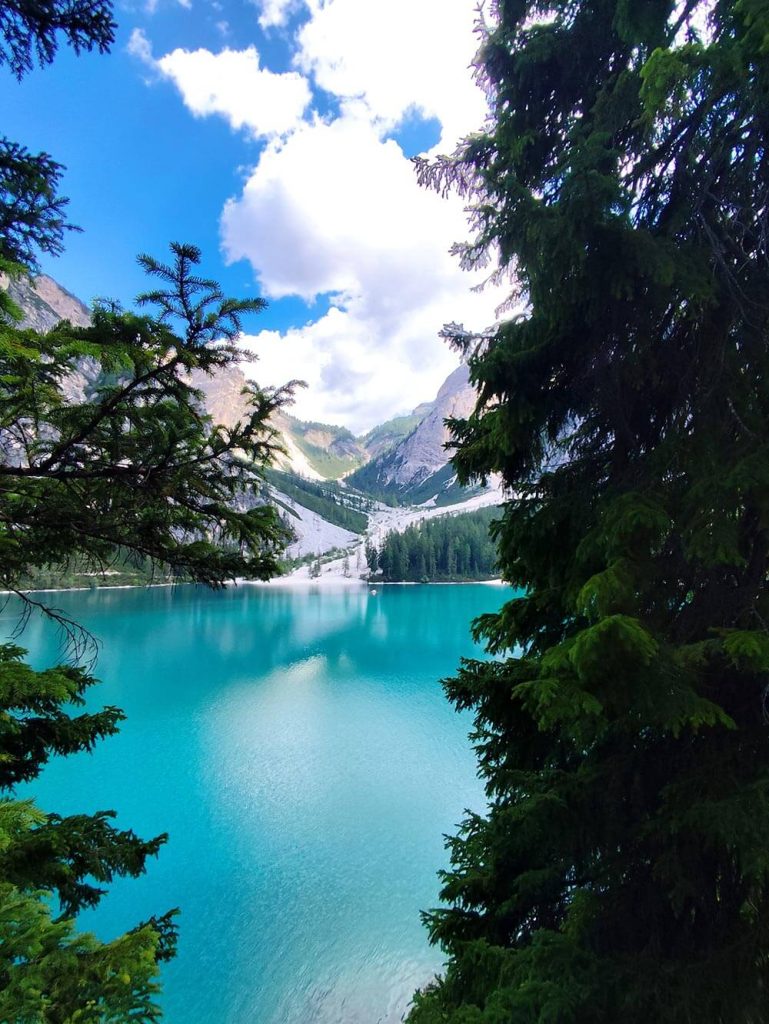 Οι χρωματισμοί της Λίμνης Braies