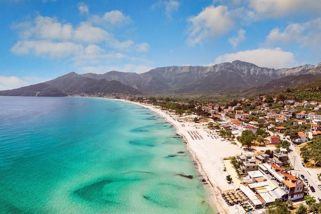 Η μεγάλη παραλία Χρυσή Αμμουδιά - Χρυσή Ακτή