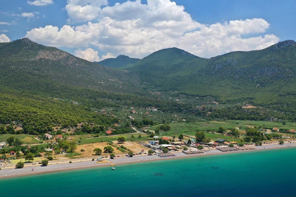 Παραλία Ψάθα, Αττική