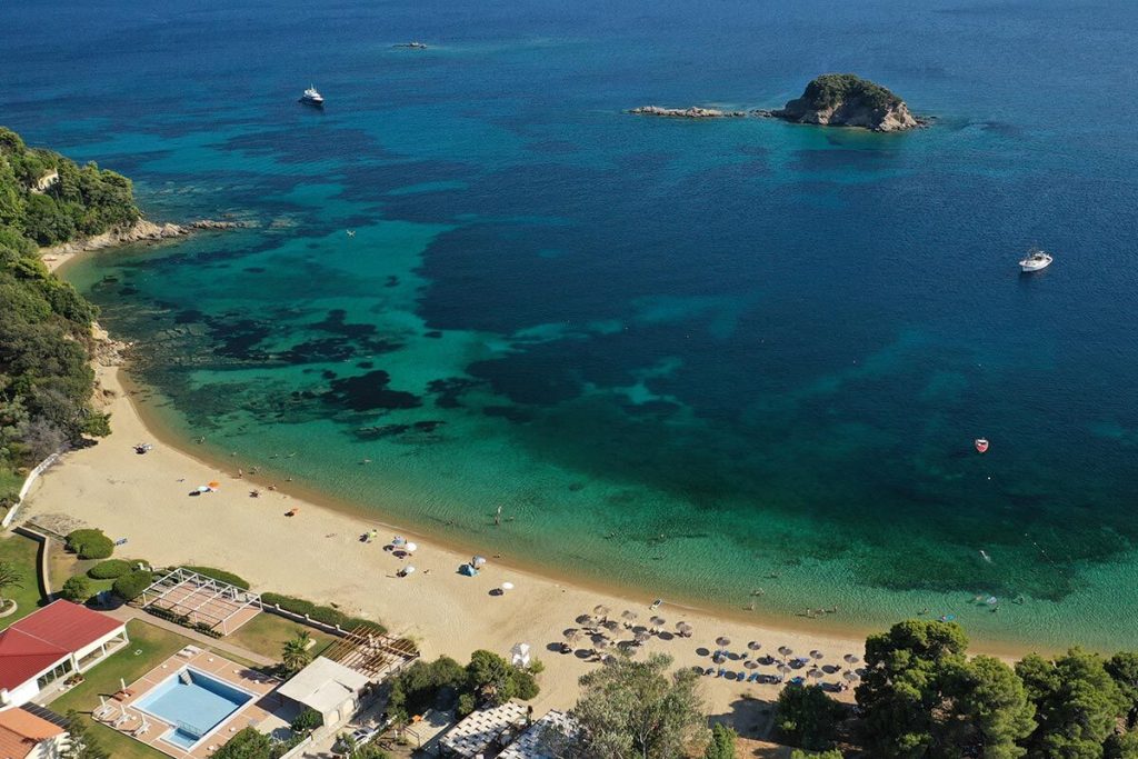 Παραλία Τρούλος, Σκιάθος