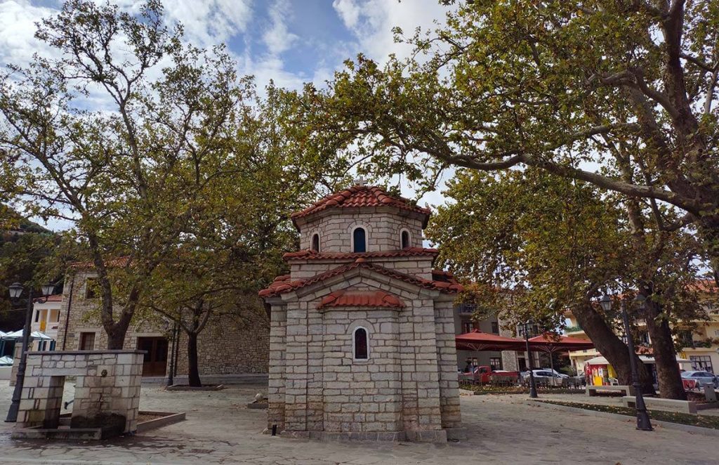 Κεντρική πλατεία Καλαβρύτων
