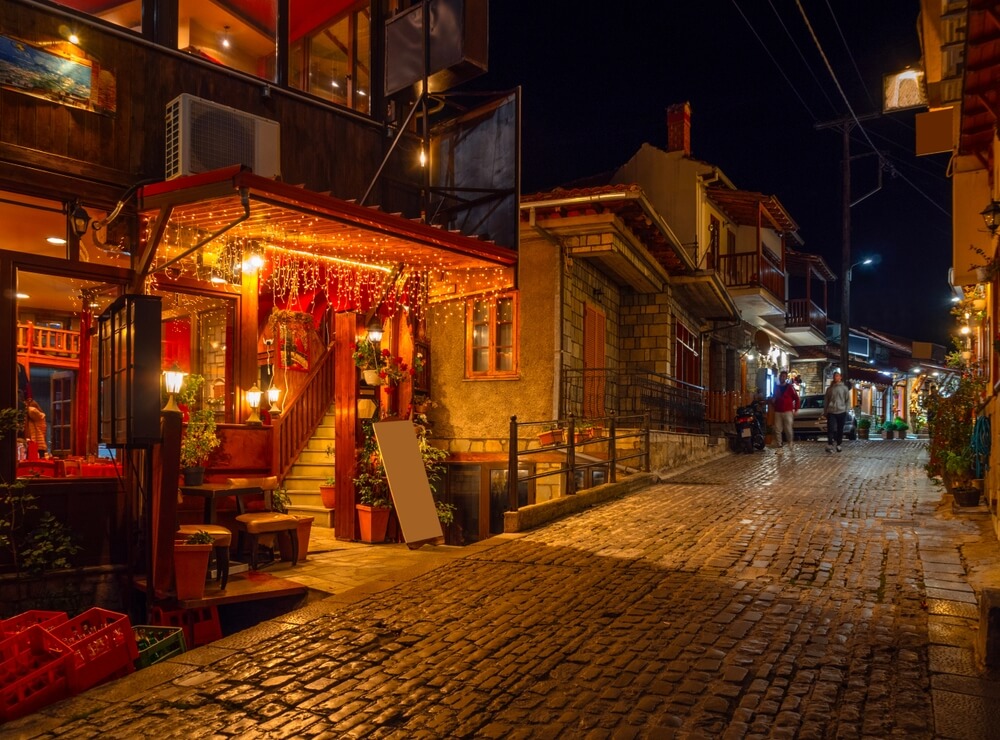 Χριστούγεννα στο Μέτσοβο (φώτο: GeoGayphoto8 / Shutterstock.com)