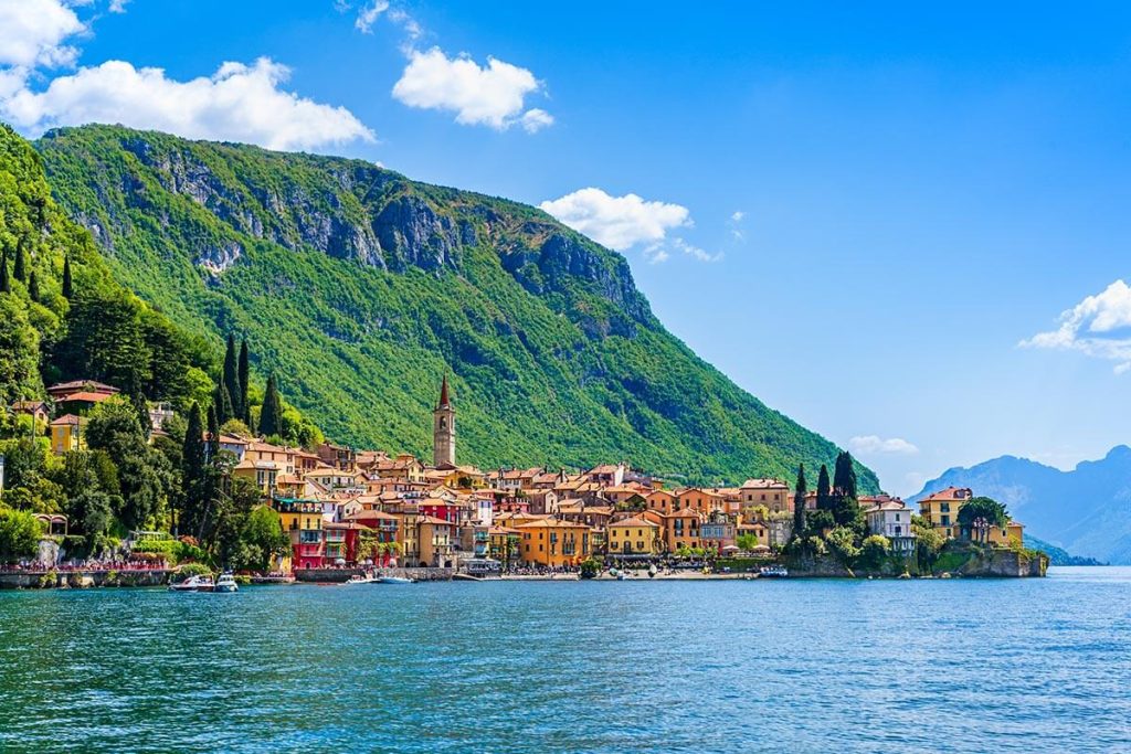 Το χωριό Varenna στη Λίμνη Κόμο